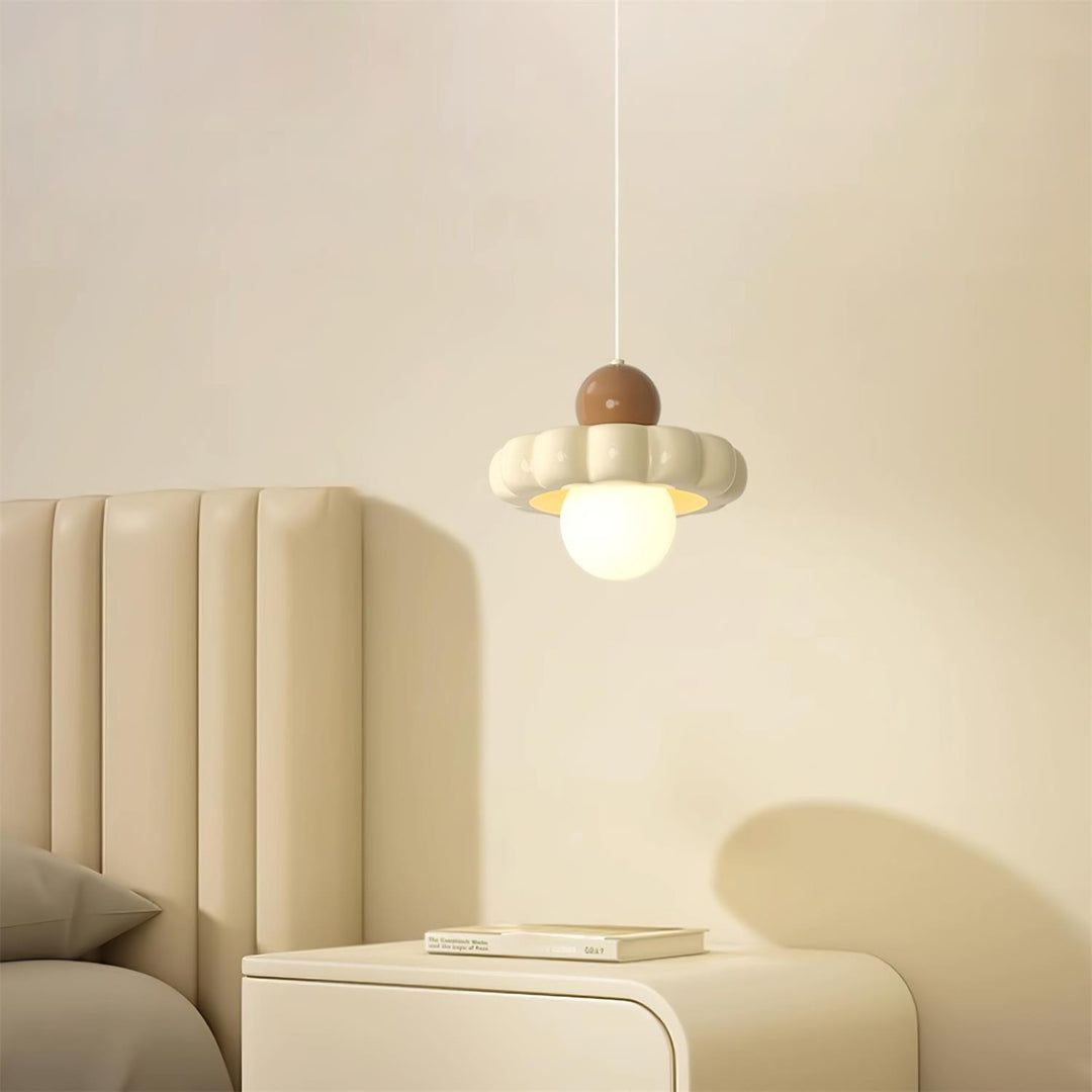 Stylish lamp: retro pendant light, a modern elegant ceiling fixture perfect for accent lighting.