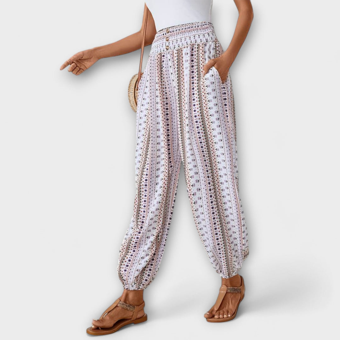Versatile women's ethnic graphic pants, easily dressed up or down for any fashion occasion.