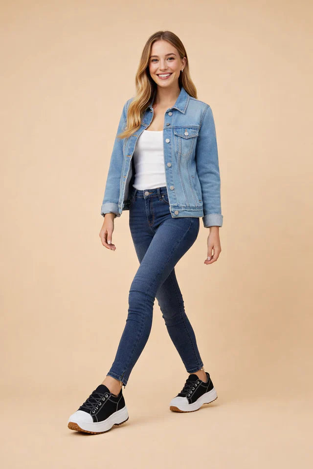 Women's stylish low-top lace-up sneakers. Comfortable casual shoes for daily wear & walking.