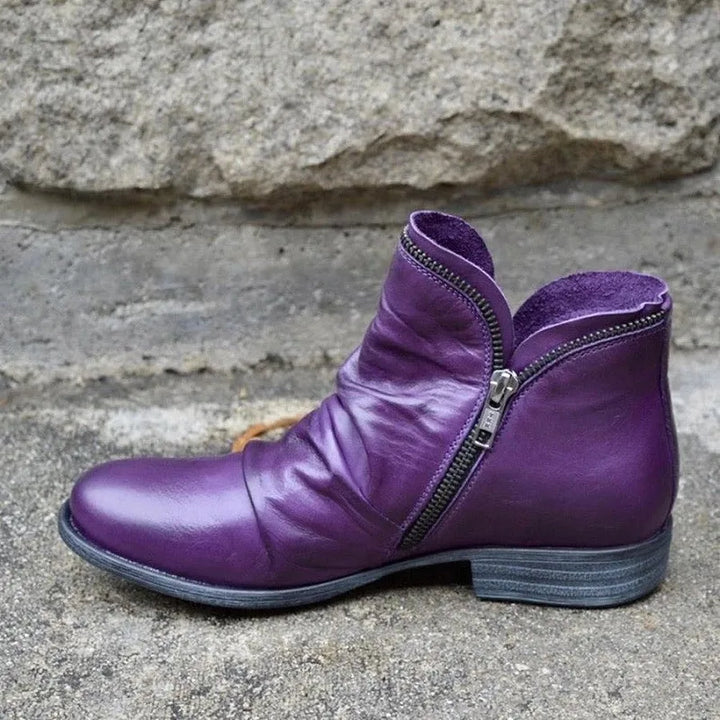 Comfortable women's ankle boots with orthopaedic arch support, perfect for fall & winter everyday wear.
