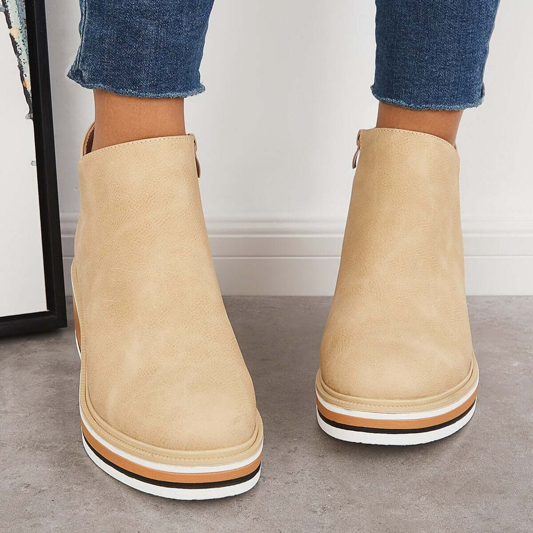 Women's supportive ankle boots, orthopedic design, perfect for stylish all-day wear.