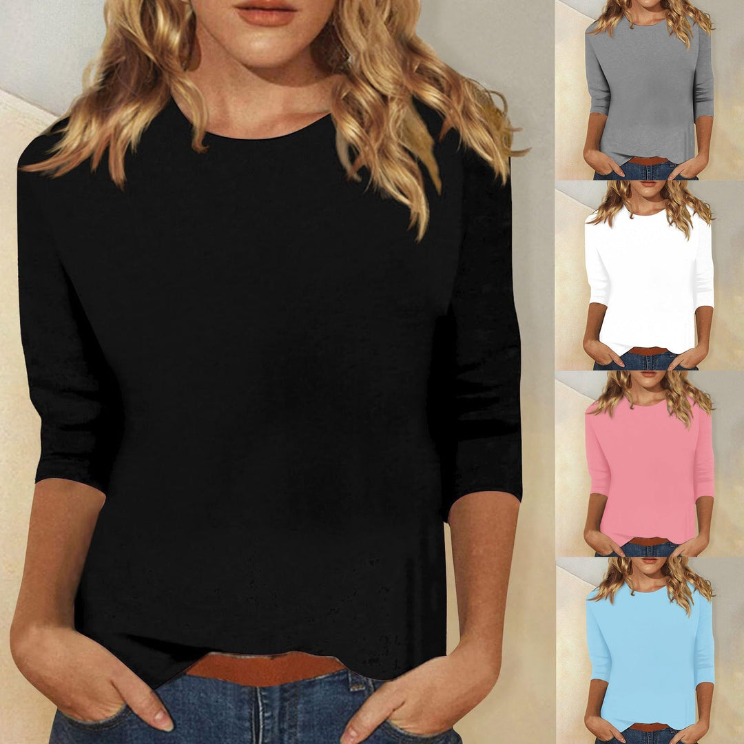 Effortless women's round neck quarter top. A casual, lightweight summer top for stylish everyday fashion.