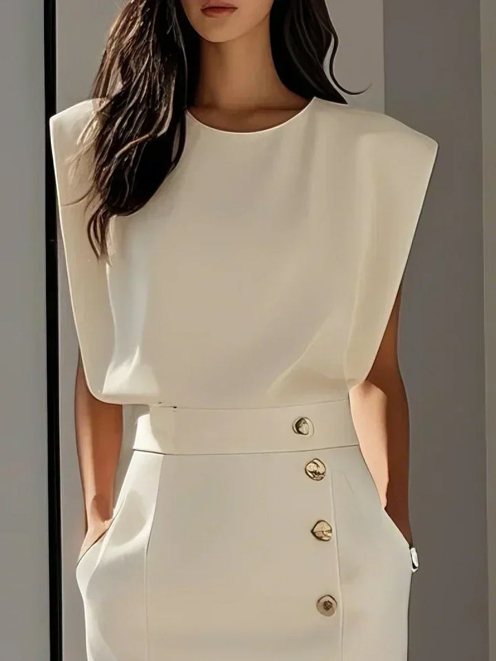 Fashionable women's sleeveless side button midi dress, perfect for versatile elegant or casual outfits.