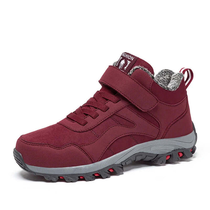 Cozy & water-resistant women's snow boots, ankle-high, perfect for cold weather and outdoor style.