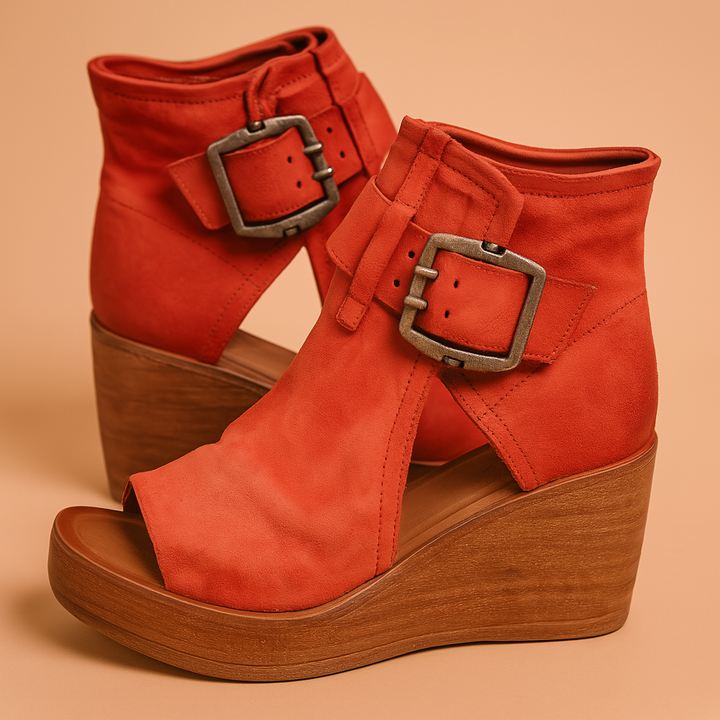 Elegant women's wedge sandals, featuring a large buckle & comfortable platform. Stylish summer shoes for any occasion.