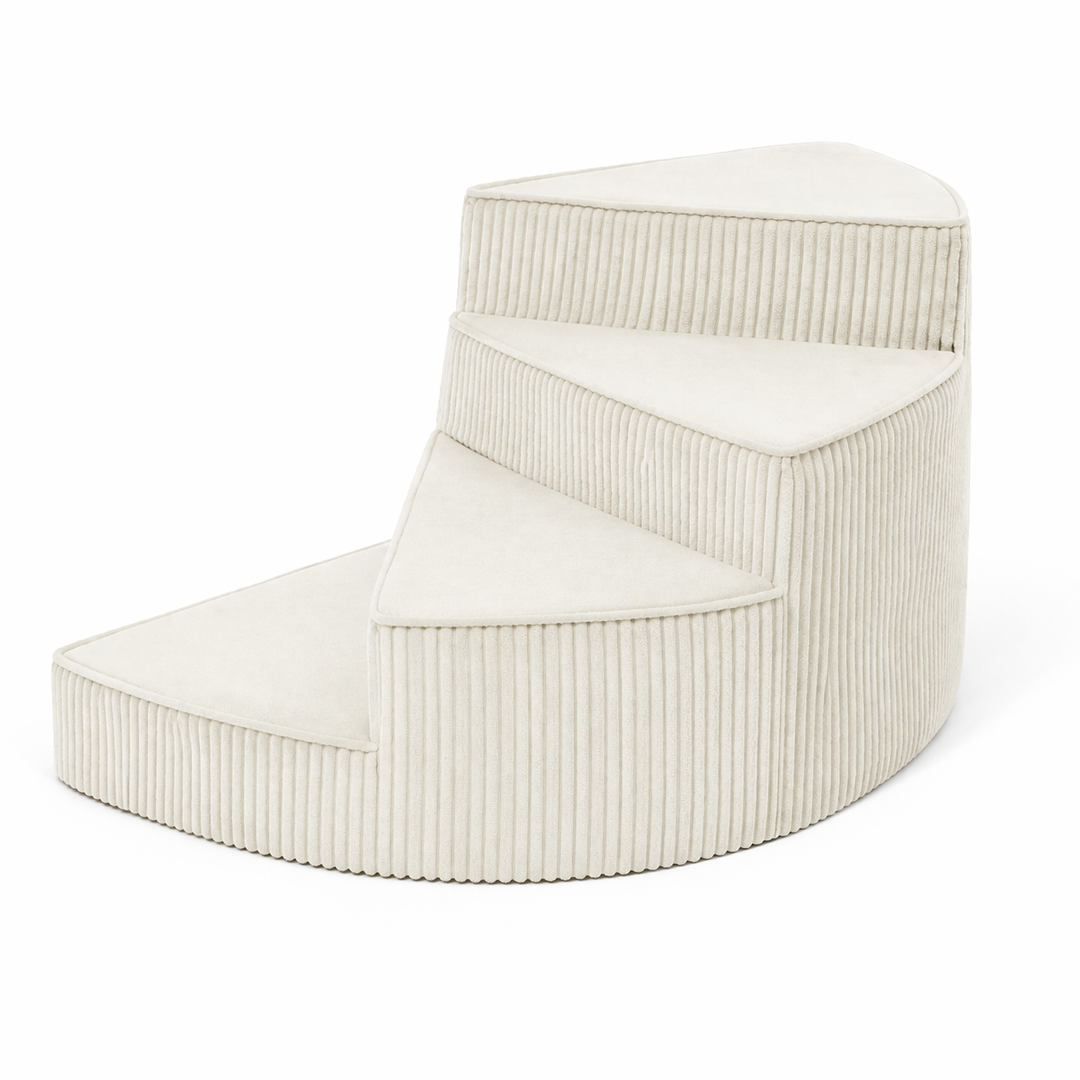 Medium dog steps, supportive foam design with a practical washable cover.
