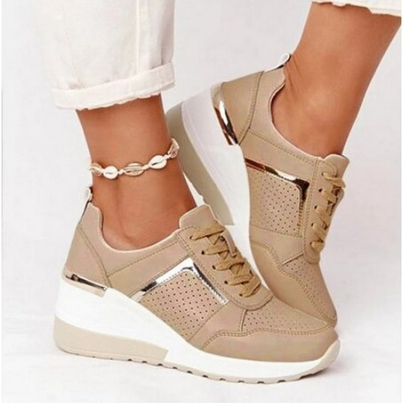Stylish women's breathable footwear, perfect for trendy everyday comfort.