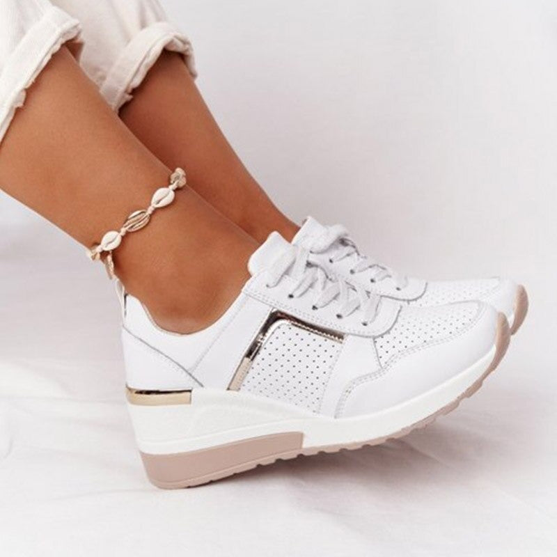 Modern women's comfort shoes, breathable and trendy for versatile everyday wear.