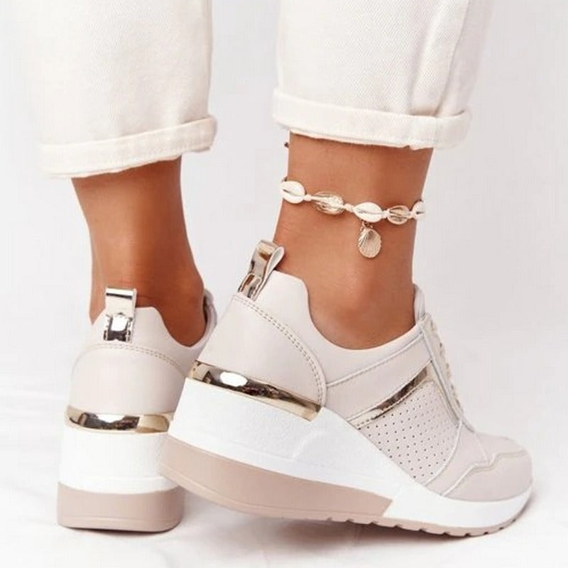 Versatile women's stylish breathable shoes, ideal for everyday casual comfort.