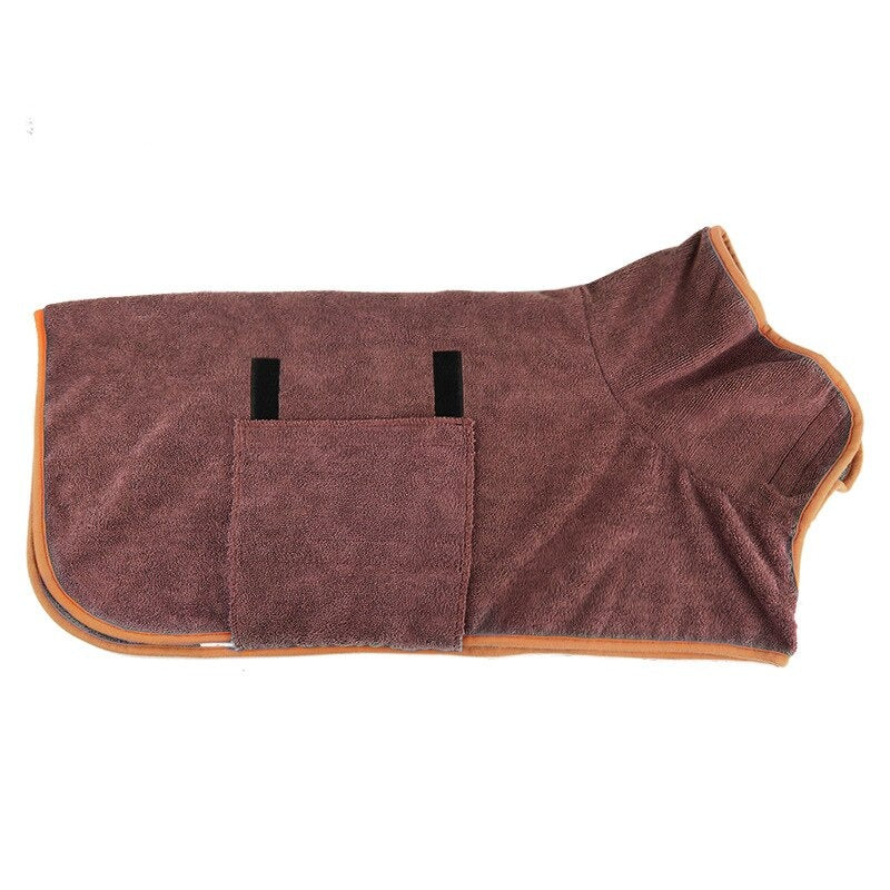 Travel essential pet bathrobe designed for quick drying and ultimate pet comfort.
