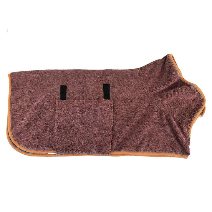Travel essential pet bathrobe designed for quick drying and ultimate pet comfort.