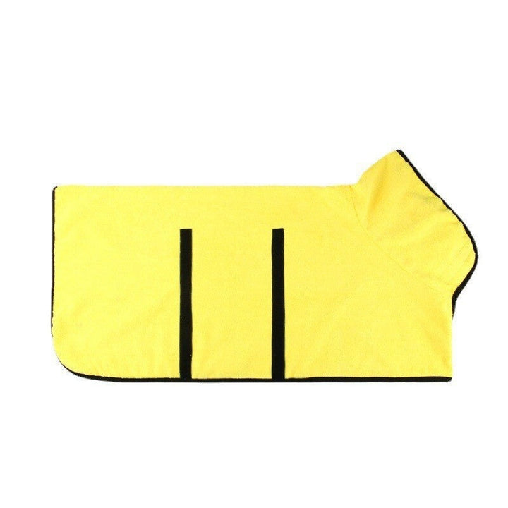 Adjustable unisex pet bathrobe for easy drying and a snug fit for cats and dogs.