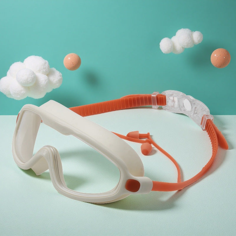Experience crystal clear underwater views with this comfortable, anti-fog adult swim mask.