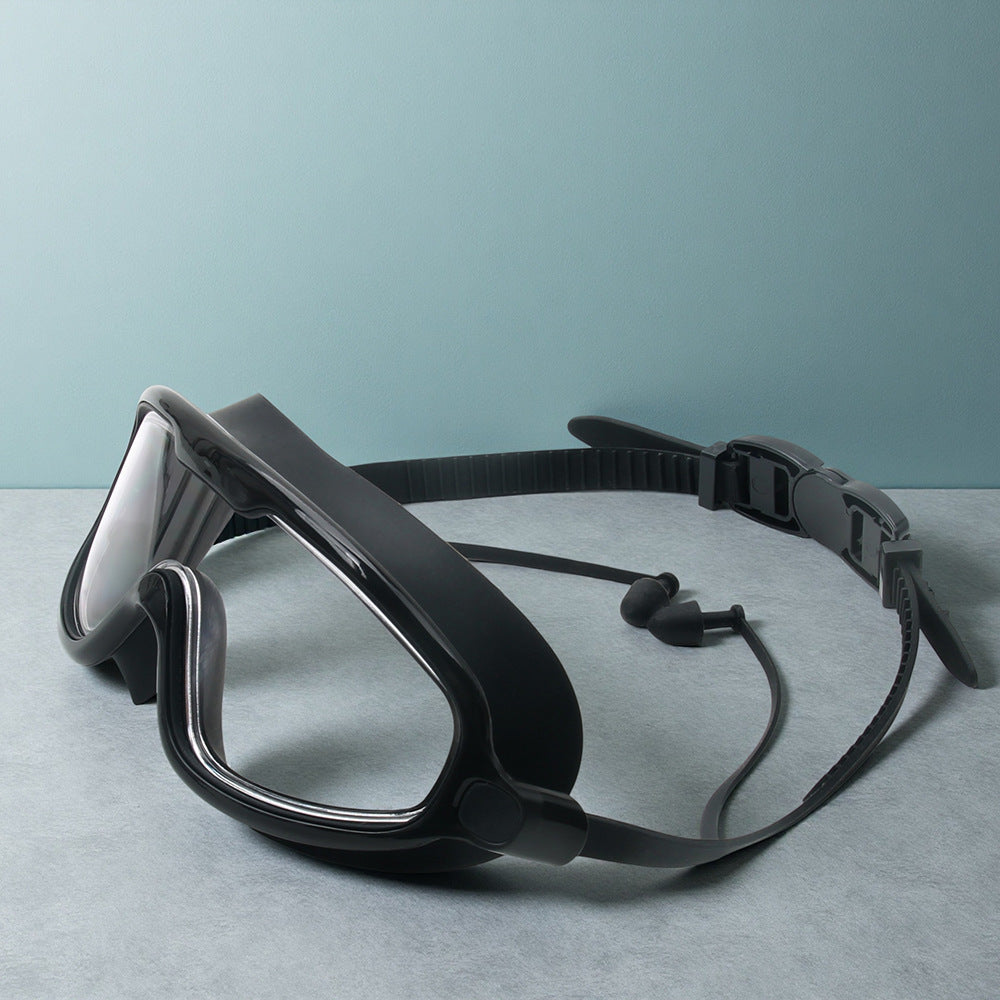 Unisex swim mask featuring anti-fog technology and adjustable strap for adults.