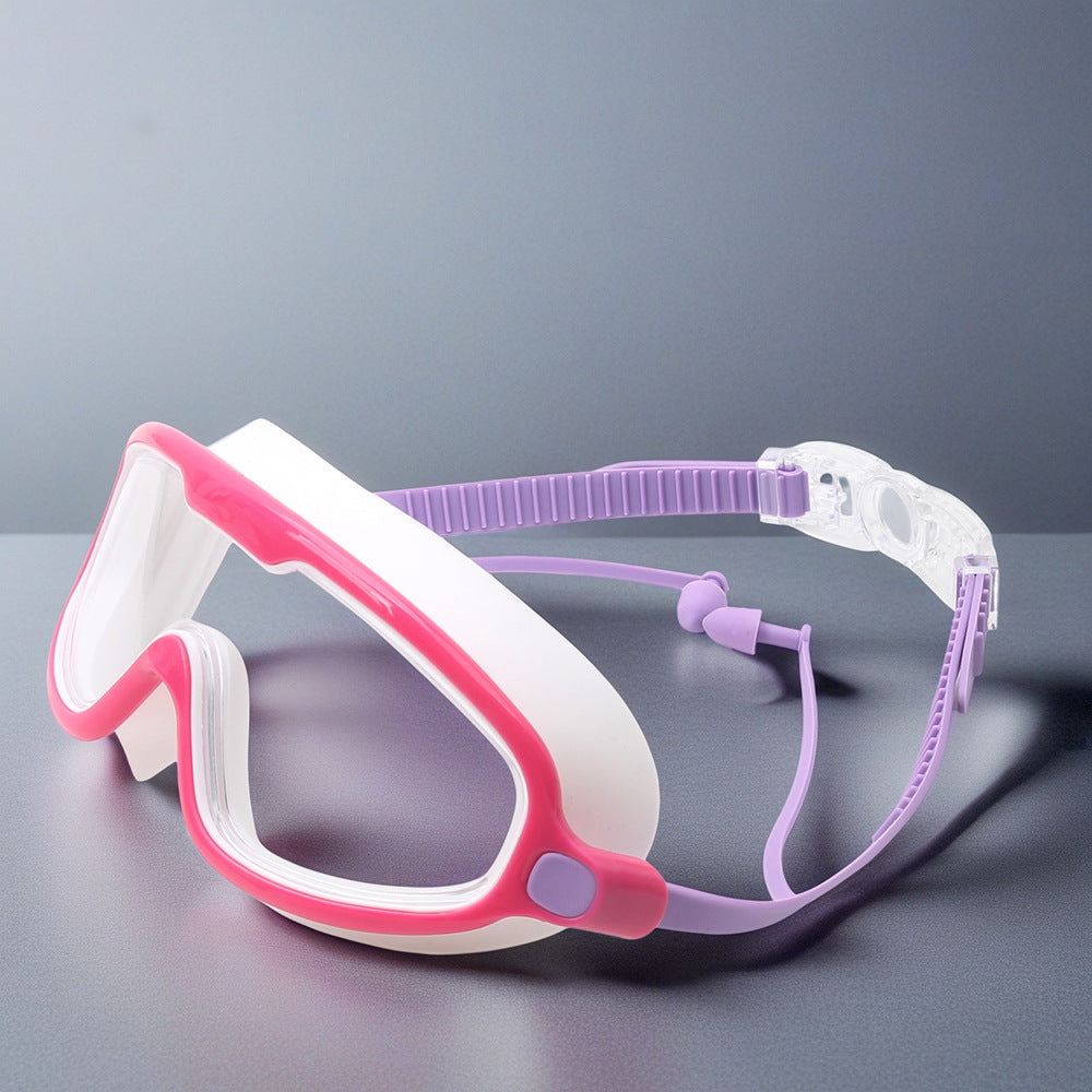 Sleek design adult swim mask with crystal clear anti-fog lens for water sports.