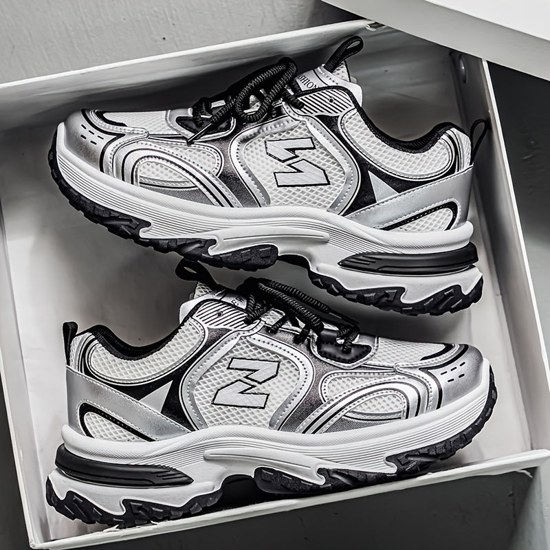 Unisex casual lace-up sneakers for everyday comfort and street style.