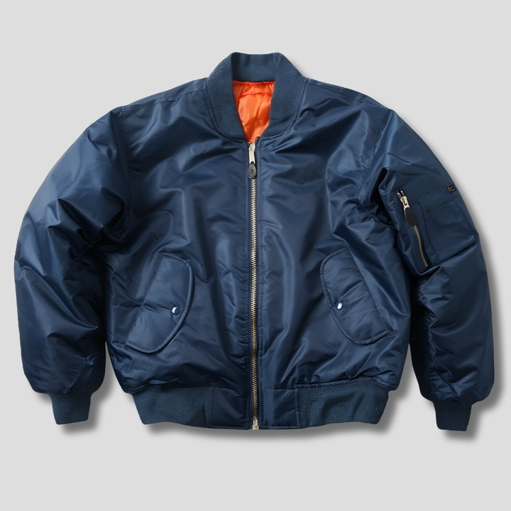 Stylish streetwear bomber jacket for men and women, ideal for a layered look.
