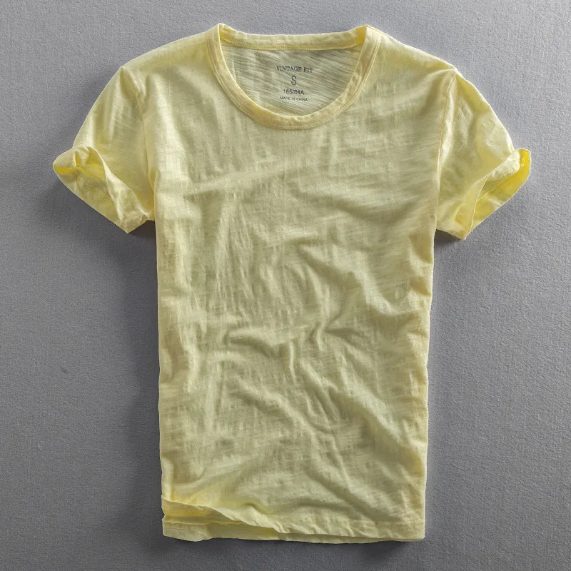 Stylishly simple unisex short sleeve crew neck t-shirt, an essential basic tee for any casual outfit.