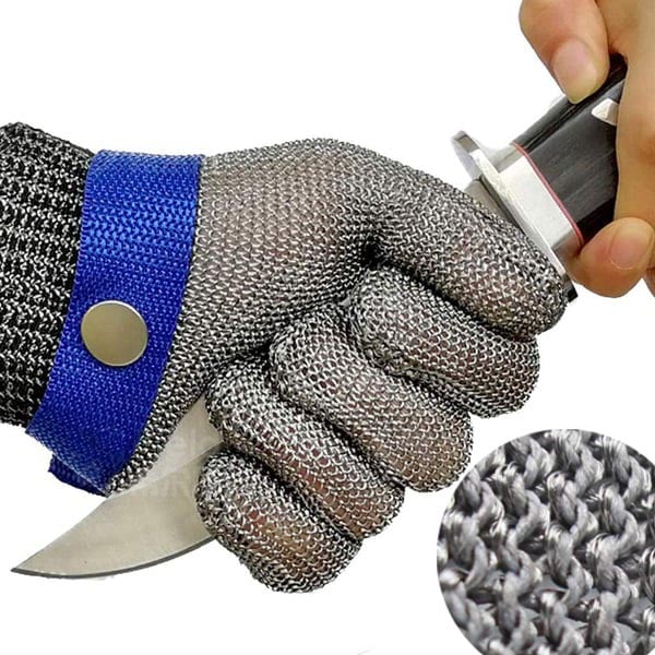 Unisex cut-resistant kitchen glove for safe food prep and meat processing.