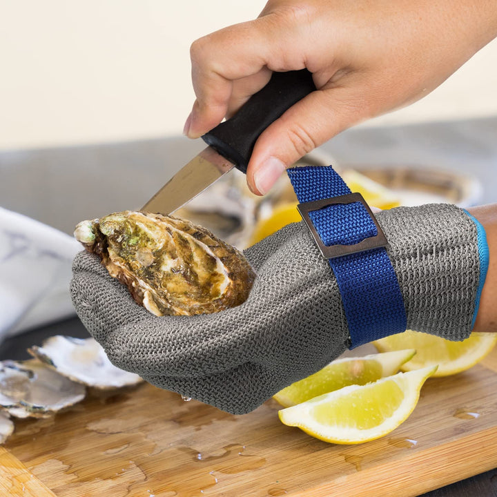 Unisex cut-resistant kitchen safety glove for food prep, meat processing, and culinary protection.