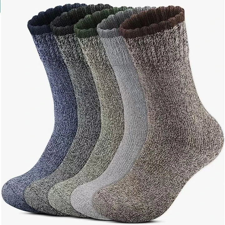 Unisex extra thick insulating socks made from merino wool. Experience warm, breathable comfort for cold weather.