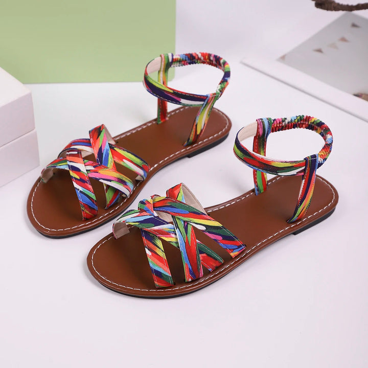 Casual unisex handmade sandals, offering everyday comfort & versatile style for summer adventures.
