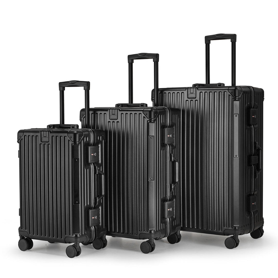 Durable hard shell luggage set in various sizes, perfect spinner suitcases for any unisex travel adventure.