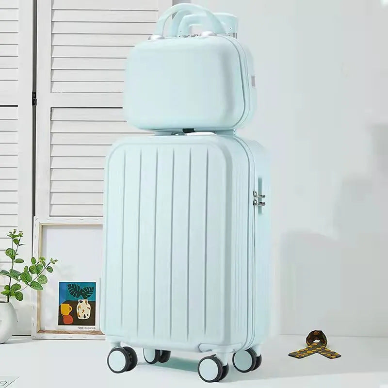 Stylish unisex travel luggage set with sleek hardshell finish and easy-glide spinner wheels for modern travelers.