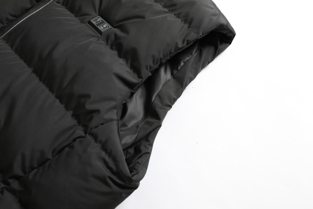 Stay protected with this versatile unisex heated jacket, your perfect partner for cold weather activities.