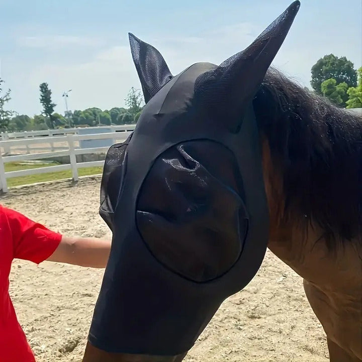 Full face horse fly mask offering superior fly & UV protection. Essential equestrian gear for horse comfort & care.