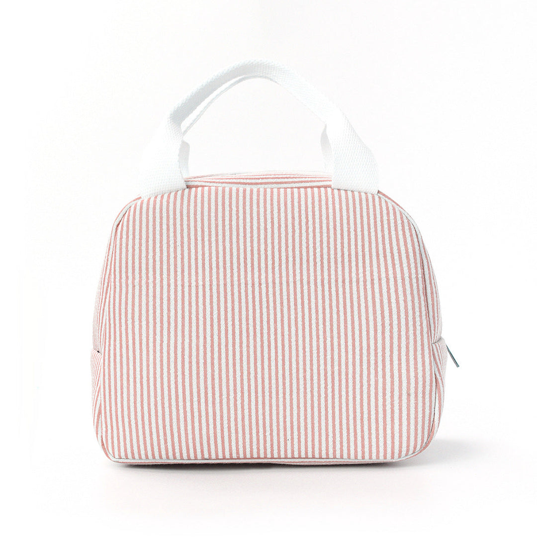 Modern insulated lunch bag, perfect for active lifestyles, keeping food fresh with a reliable zipper.