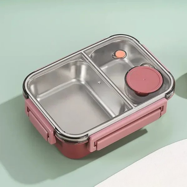 BPA-free insulated food jar, perfect for keeping meals hot or cold during school or work lunch.