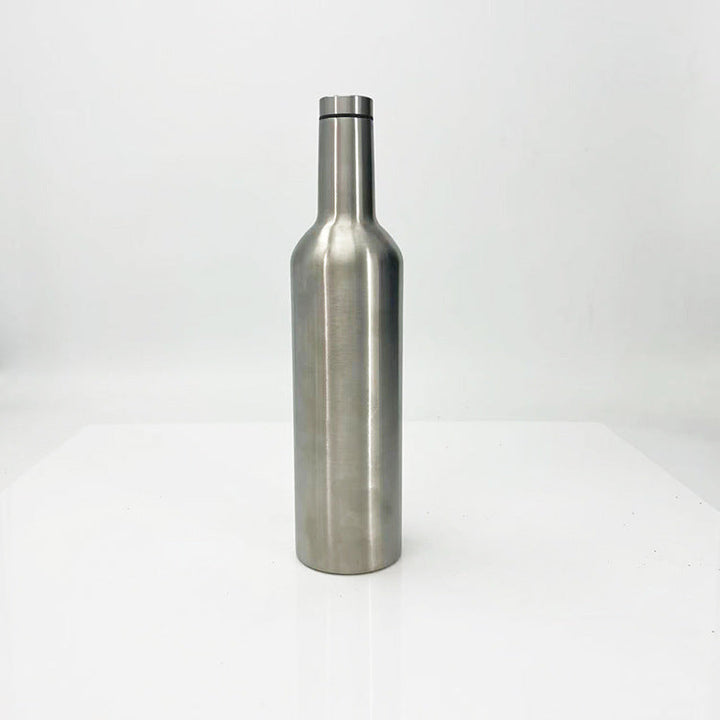 Insulated stainless steel water bottle for long-lasting hot or cold drinks. Reusable, unisex, ideal for hydration.