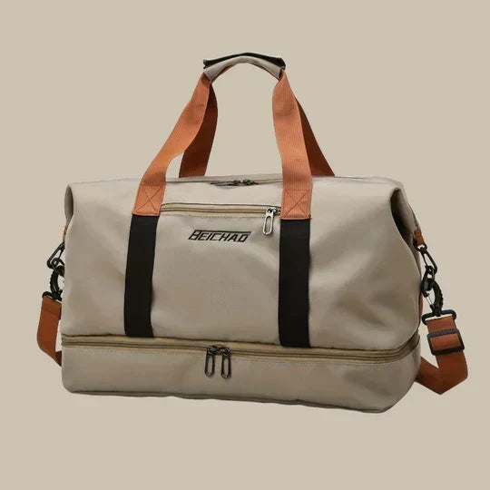 Modern unisex weekend bag. Spacious multi-compartment duffel, ideal for travel or gym essentials.
