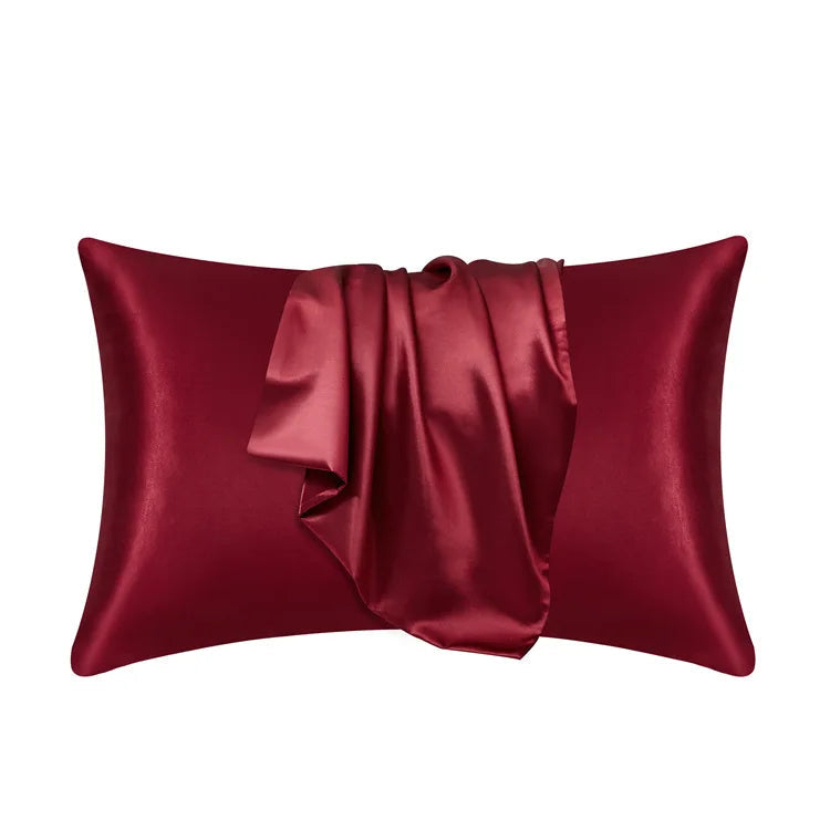 Gentle mulberry silk pillowcase for skin care. Reduces wrinkles & irritation for serene beauty sleep.