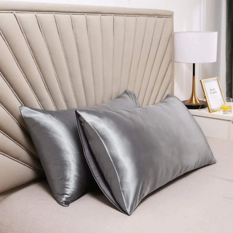 Premium mulberry silk pillowcase for beauty sleep; improves hair health & boosts skin care routine.
