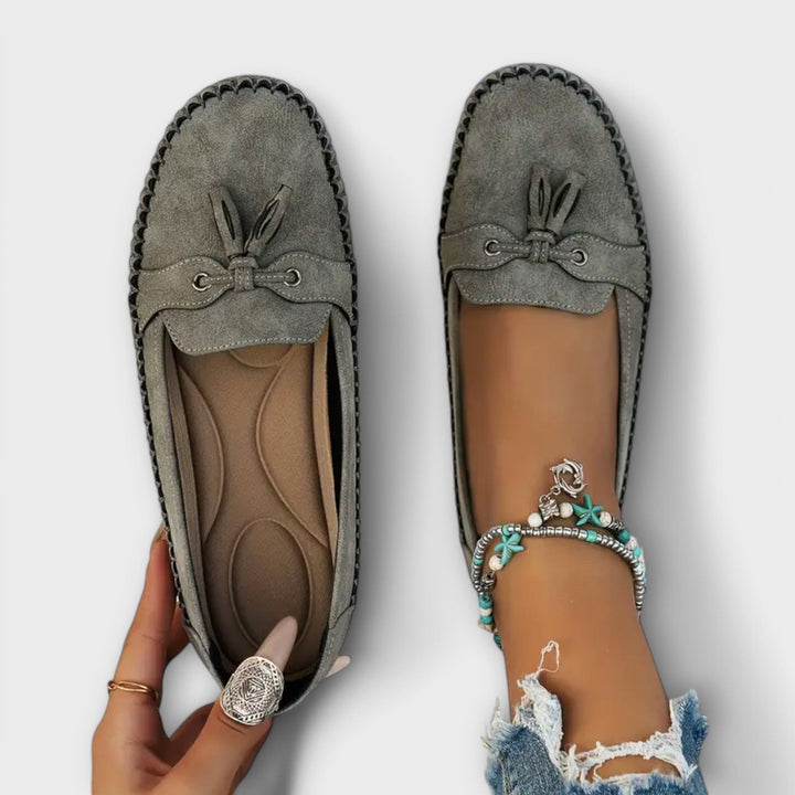 Soft & supportive orthopaedic loafers for ultimate foot comfort. Unisex slip-on design with crucial arch support.