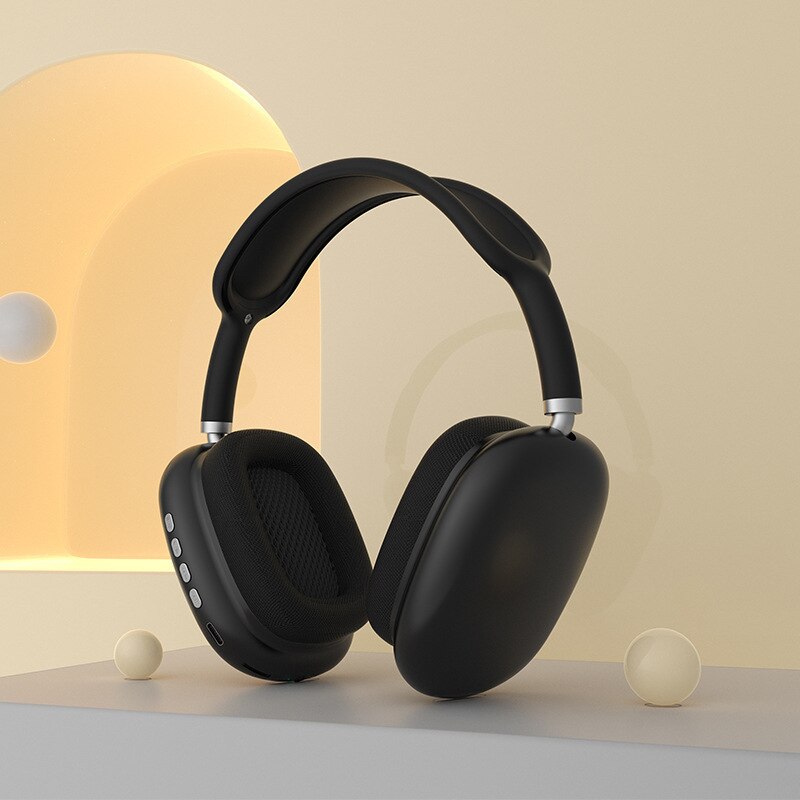Portable wireless over-ear headphones, long battery life for uninterrupted music and comfortable listening.