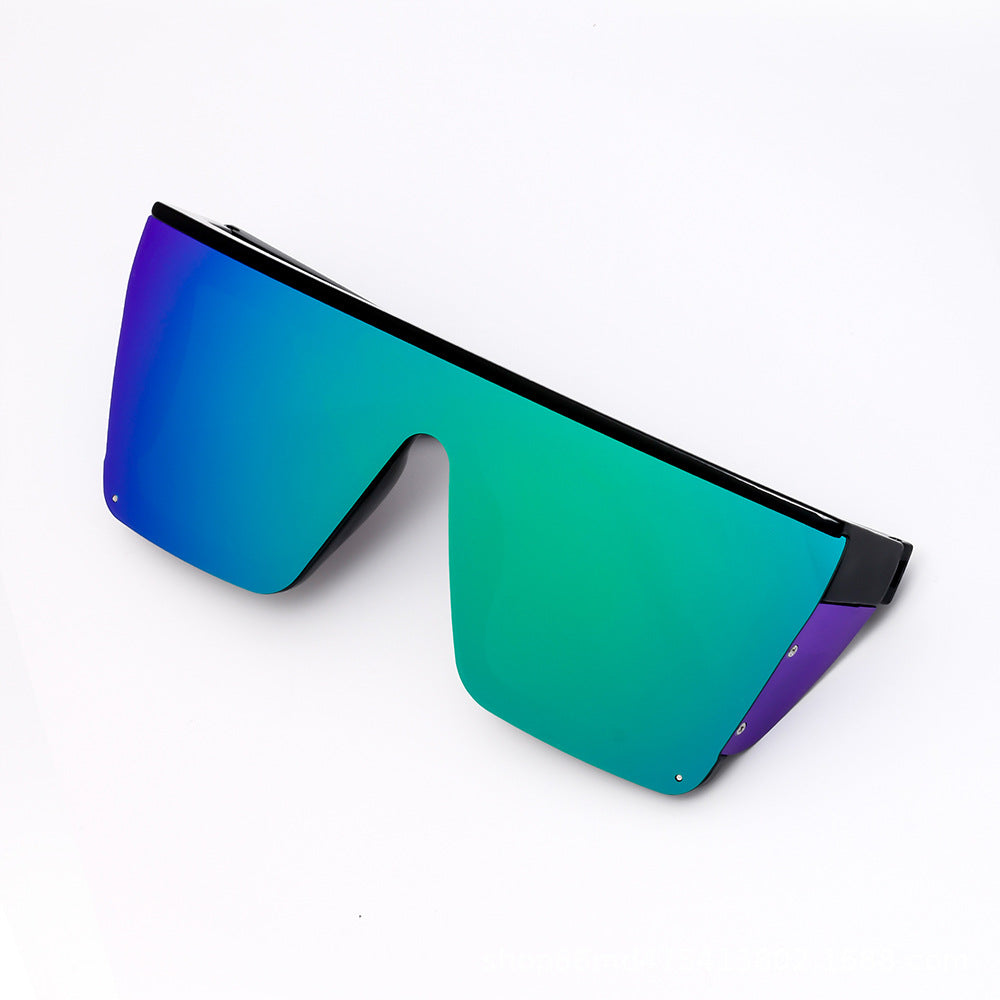 Unisex oversized fashion sunglasses, offering trendy style, UV eye protection, and lightweight comfort.
