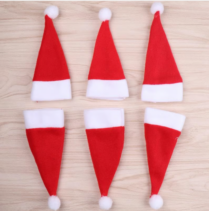 Festive pet Christmas hat & scarf set. Holiday dog & cat accessory for joyous celebrations & cute outfits.