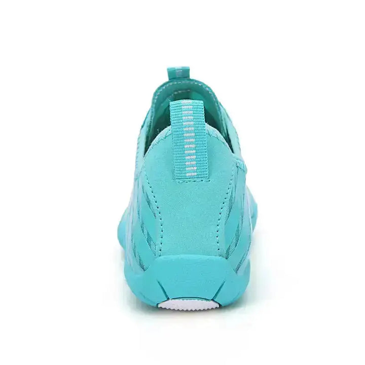 Flexible minimalist quick-lace shoes, unisex, offering natural comfort & wide toe box.