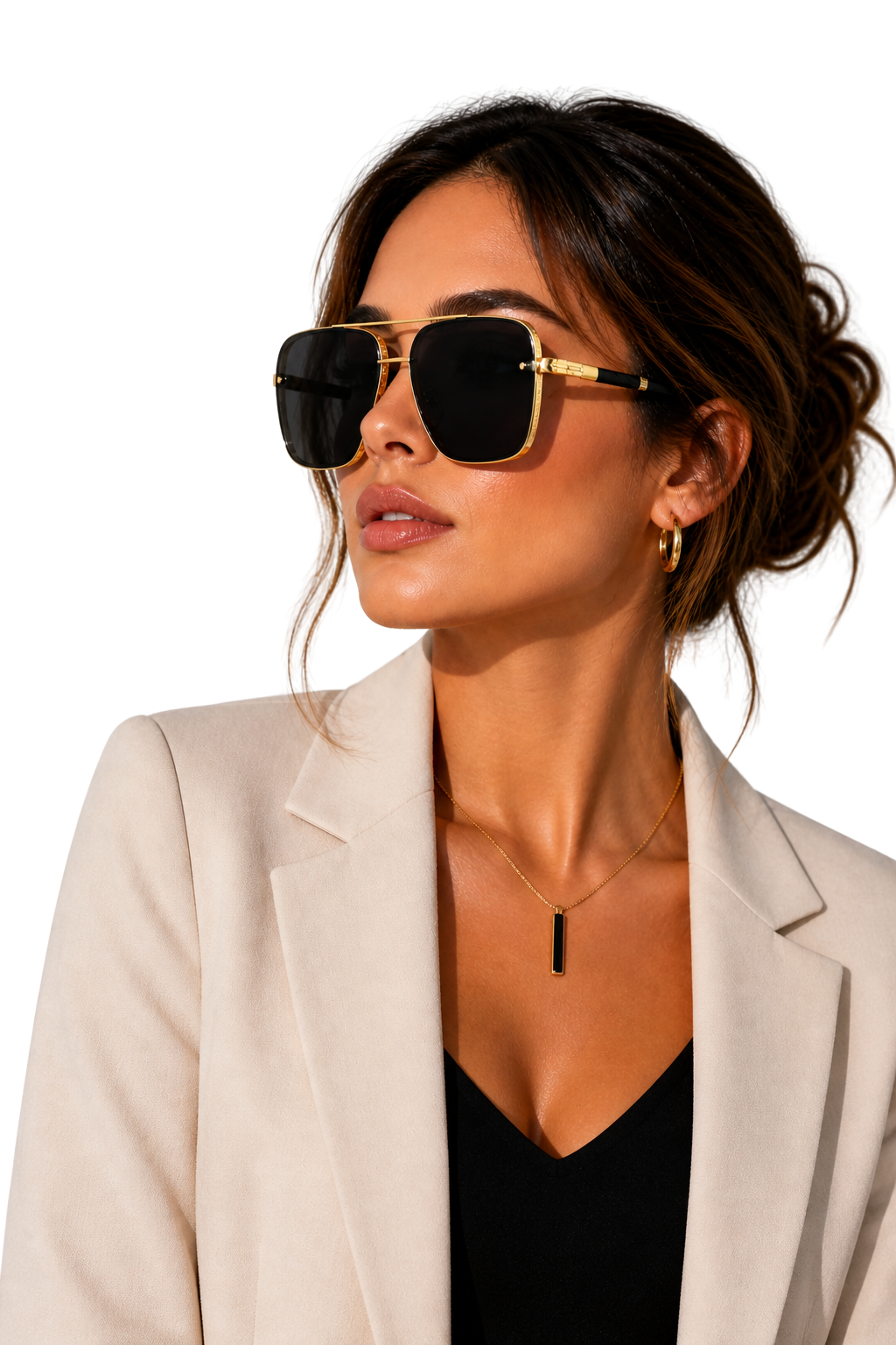 Stylish retro aviator sunglasses, unisex, featuring a gold frame & UV400 gradient lenses.