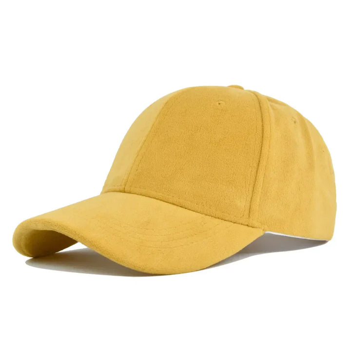 Fashion-forward retro snapback, a versatile unisex baseball cap for streetwear.