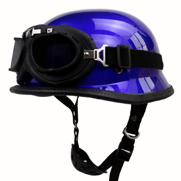 Vintage half-helmet and riding goggles combo, designed for comfortable and safe open-road motorcycle travel.