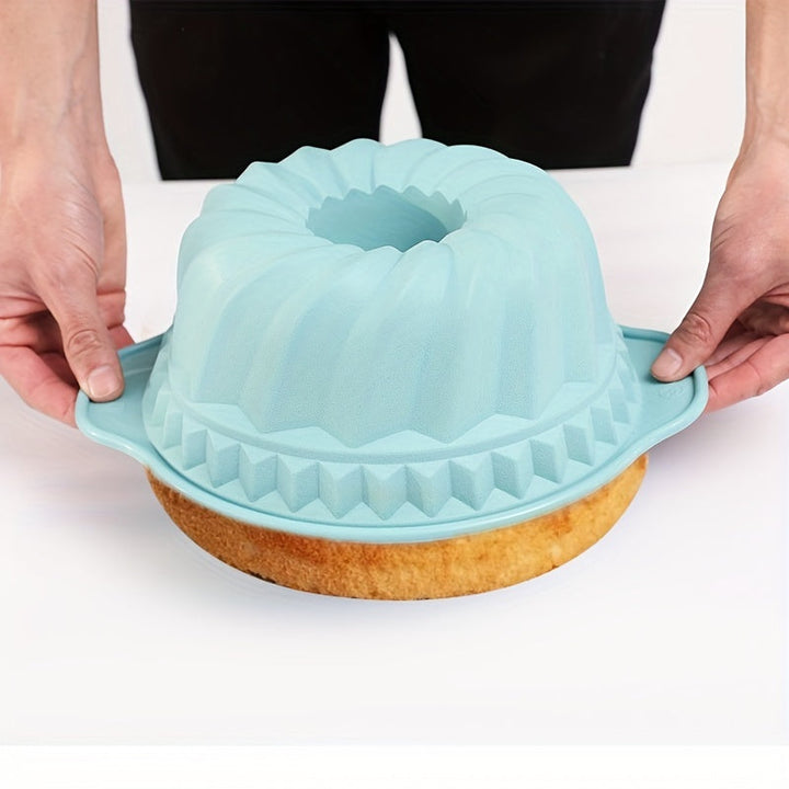 Colorful silicone baking mold set for cakes, muffins & more. Flexible, non-stick, and easy to use kitchen essentials.