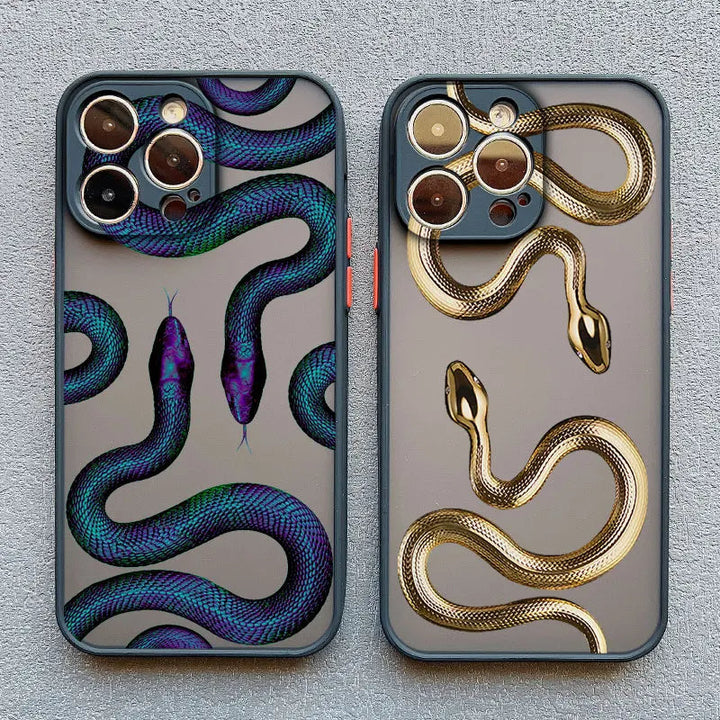 Durable snake pattern phone case, a fashionable and protective accessory with a slim build.