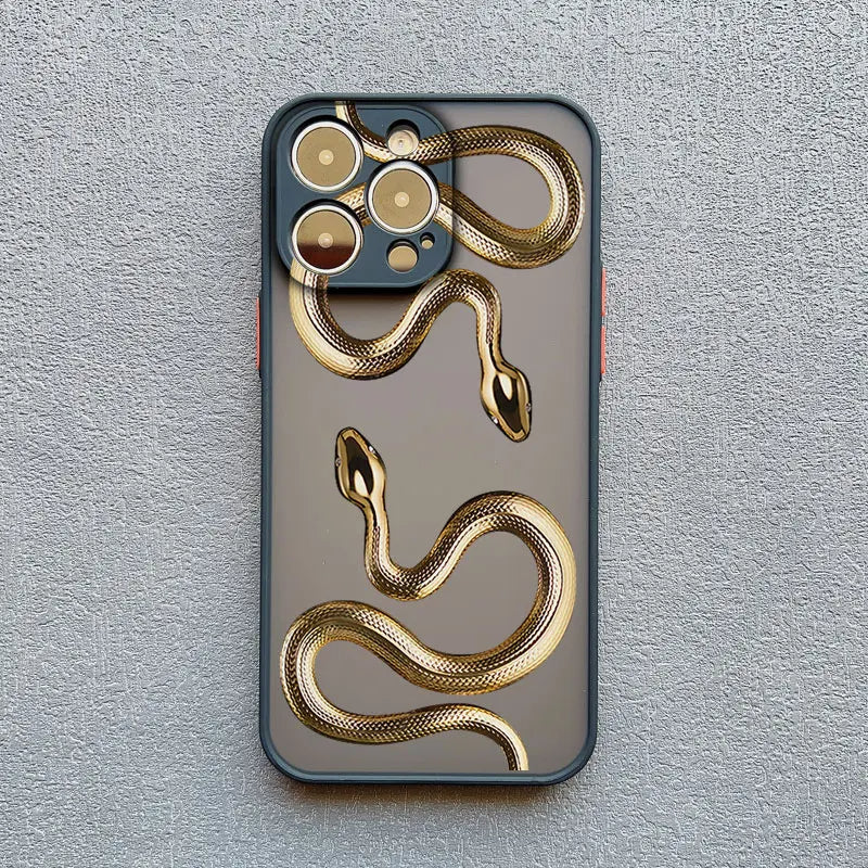 Textured snake pattern phone case, offering durable, shock-absorbing protection in a slim design.