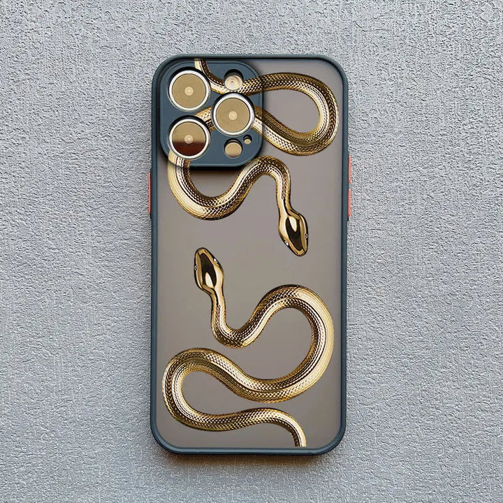 Textured snake pattern phone case, offering durable, shock-absorbing protection in a slim design.