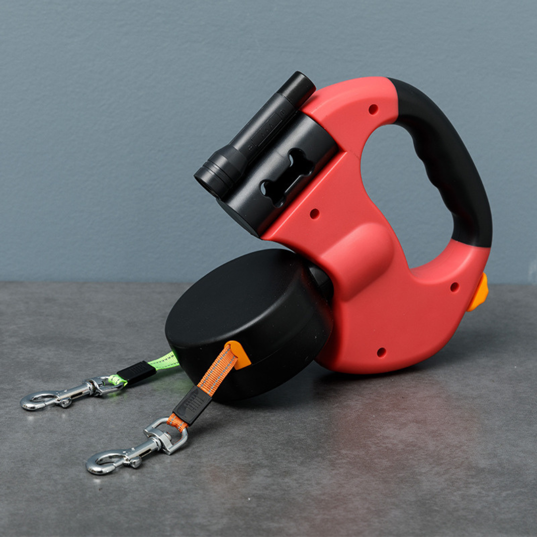 Enjoy hassle-free dog walking with this tangle-free dual leash, featuring an LED light for enhanced night safety.