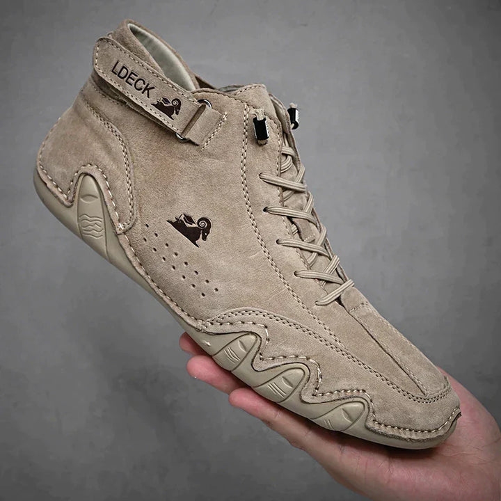 Go anywhere in these waterproof barefoot shoes, perfect for natural movement, activewear, & outdoor versatility.